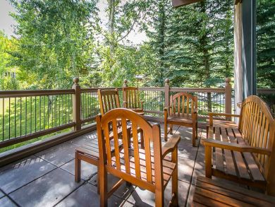 A Snowmass Four Bedrooms Rental with Great Views Available ! A Snowmass Four Bedrooms Rental with Great Views Available !